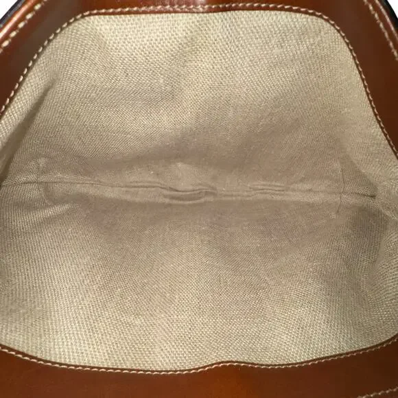 Gucci Bamboo Magnolia Handbag - Picture 8 of 16